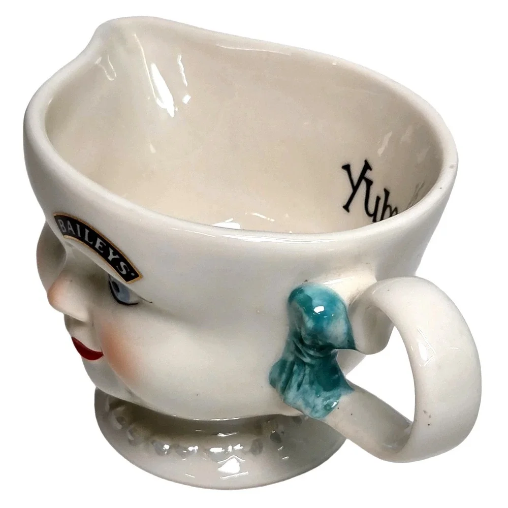 Baileys Irish Creamer Pitcher 1996 Limited Edition Ceramic Winking Face Yum Whit